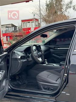 نيسان ألتيما